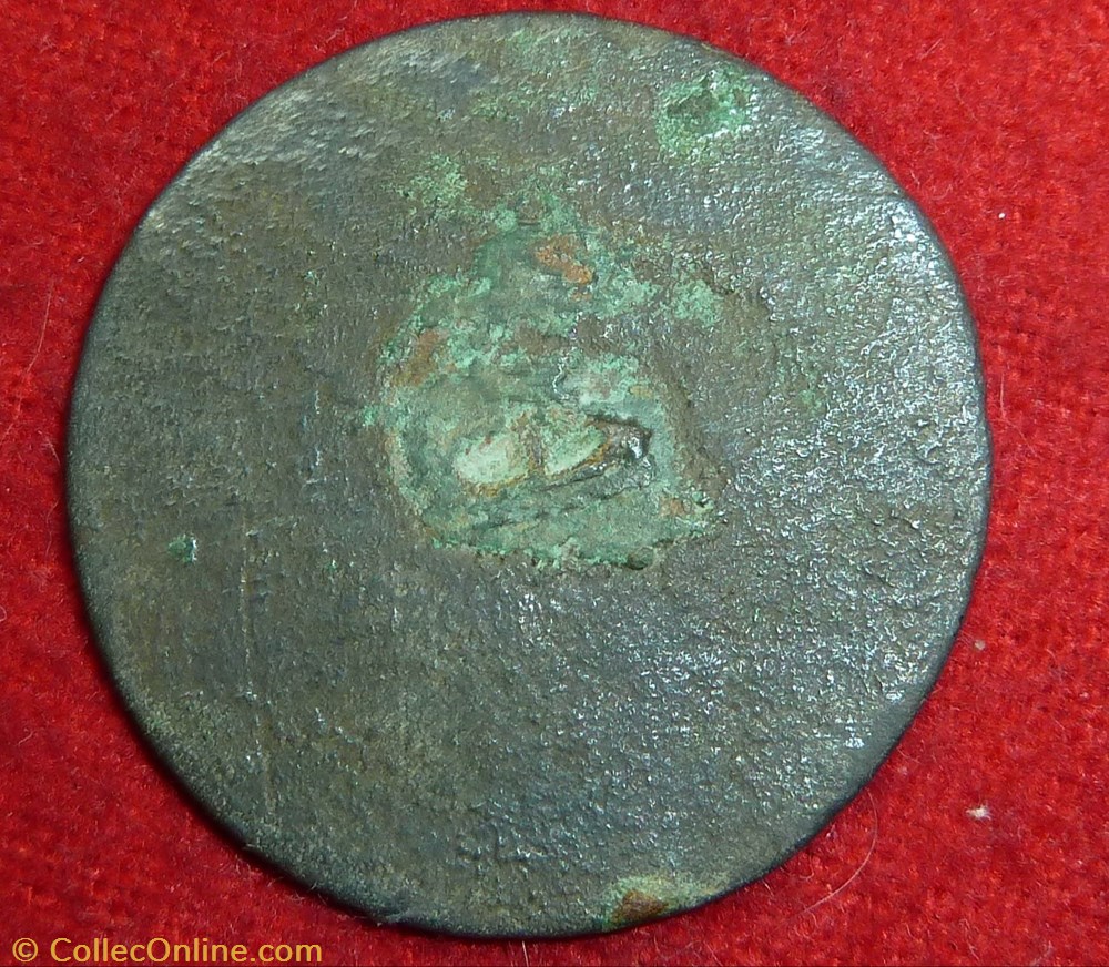 vetement et accessoire bouton militaire dieppe 1789 1790