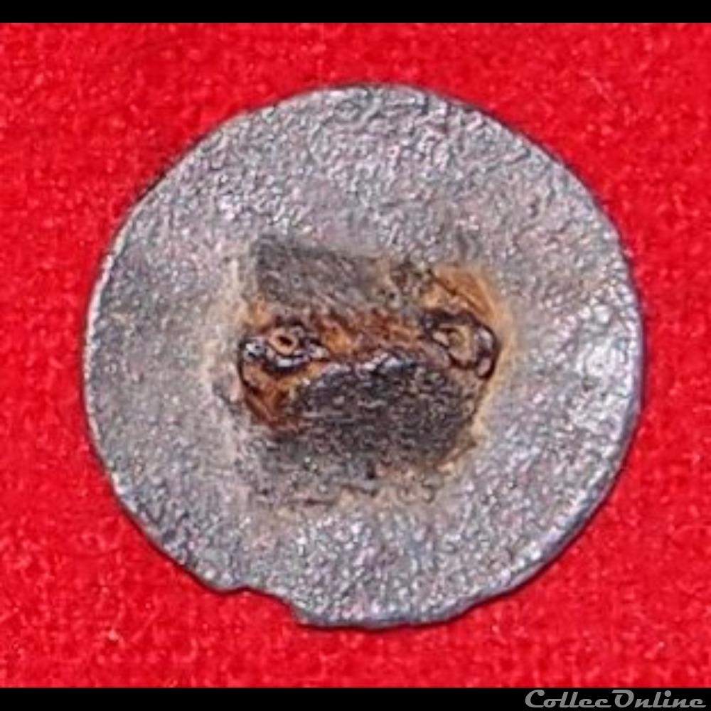 bouton infanterie civil motif floral