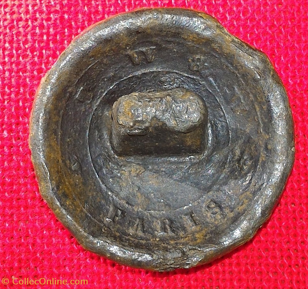 vetements et accessoires boutons militaires armee de terre invalides 1848 1870