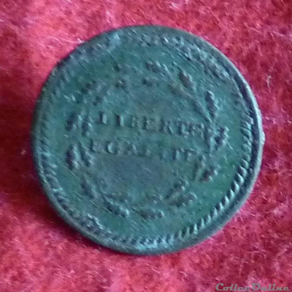 vetements et accessoires boutons militaires armee de terre volontaires nationaux 1793 1796