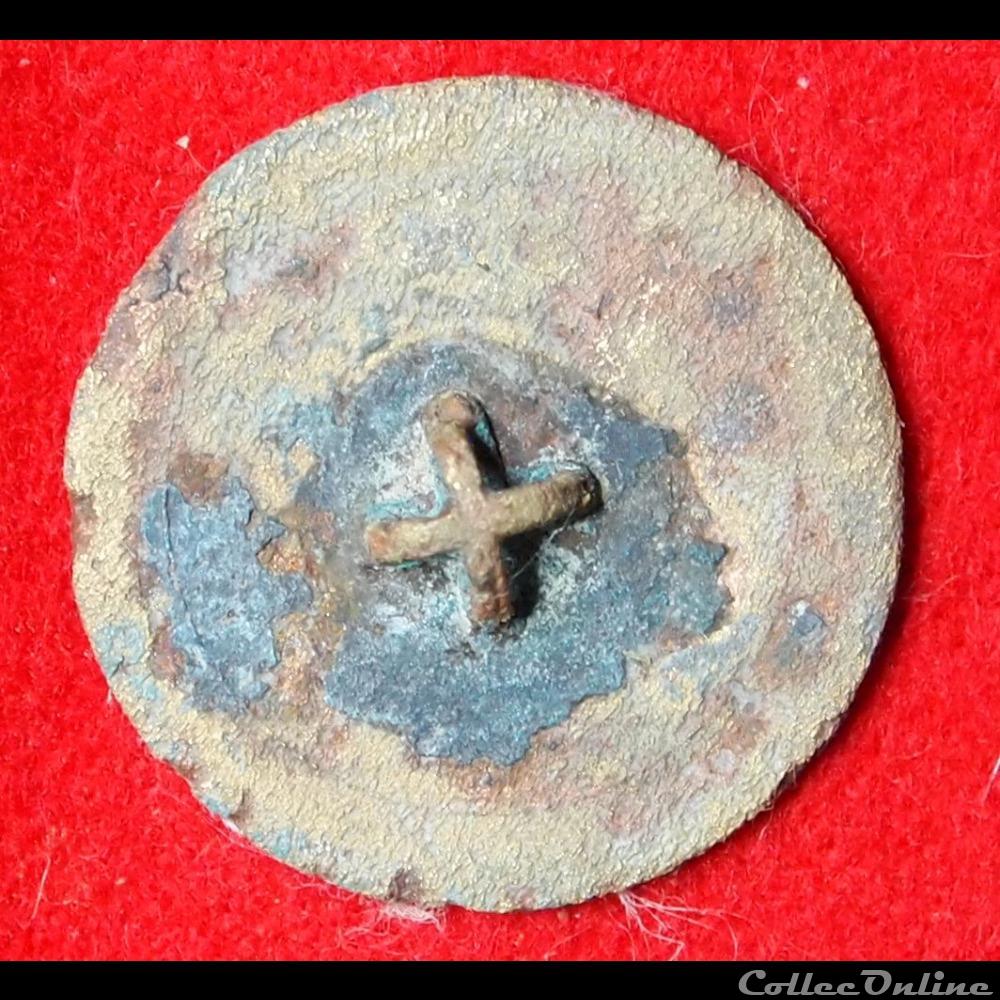 vetements et accessoires boutons militaires 24 eme infanterie de ligne 1803 1814
