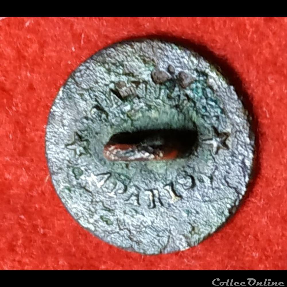 vetements et accessoires boutons militaires armee de terre garde imperiale 1804 1814