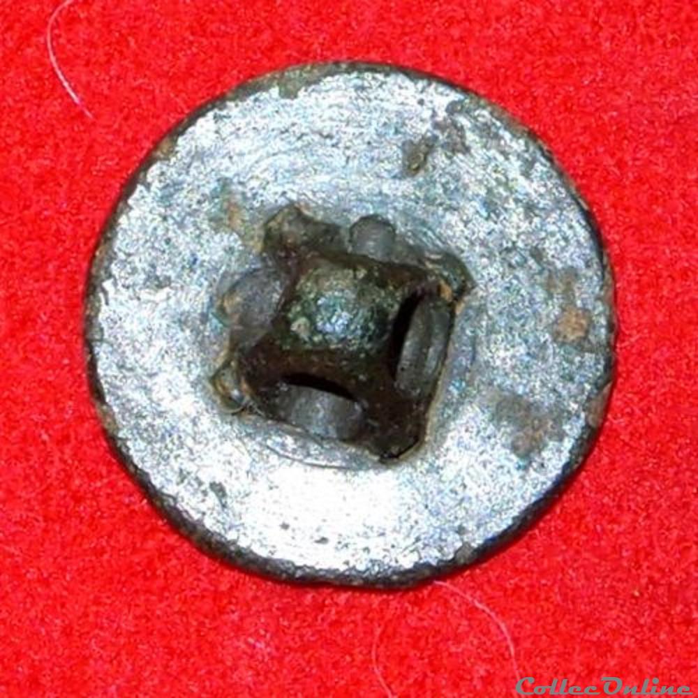 vetements et accessoires boutons militaires armee de terre 26 eme infanterie legere 1803 1808