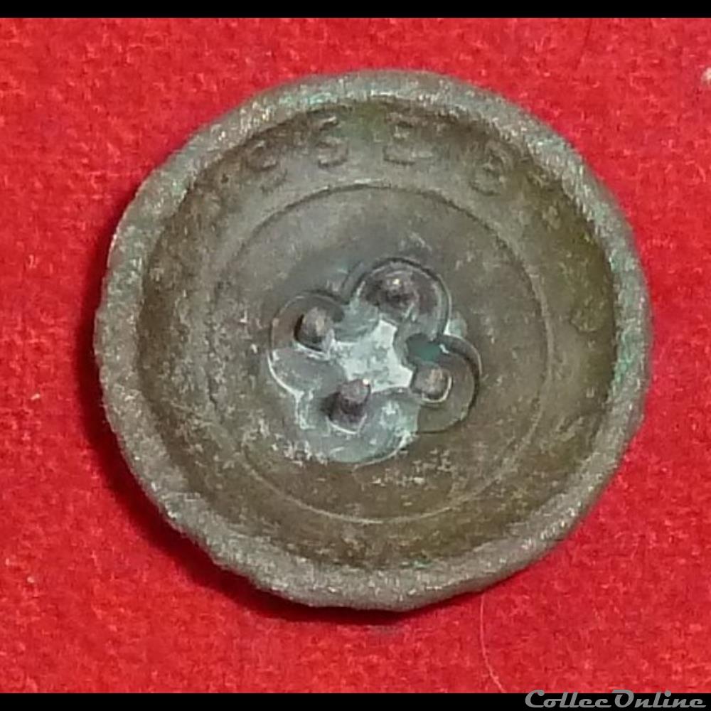 45 ème Infanterie de Ligne - 1844/1871 vetements et accessoires boutons militaires 45 eme infanterie de ligne 1844 1871