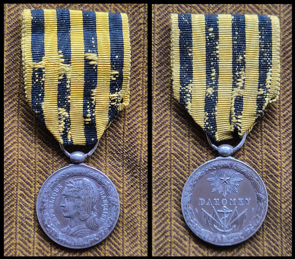 Médaille commémorative de l'expédition du Dahomey (1892) medailles medaille commemorative de expedition du dahomey 1892