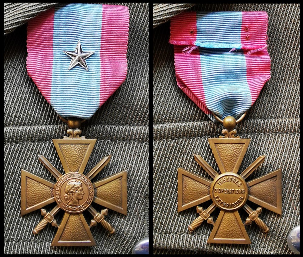 Croix de Guerre des Théâtres d’Opérations Extérieurs - TOE (1921) militaria medailles insignes croix de guerre des theatres d operations exterieurs toe 1921