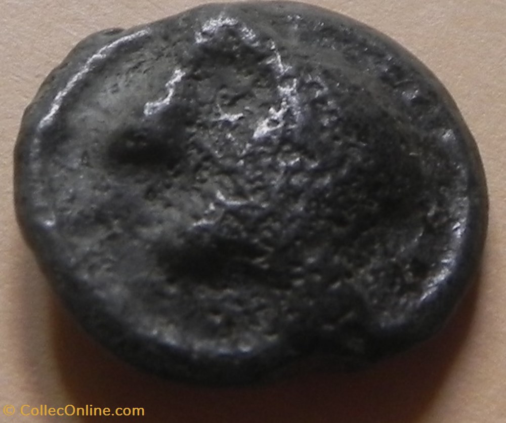 monnaies antiques celtes potin turons a la tete diabolique monnaie inspiration lunaire