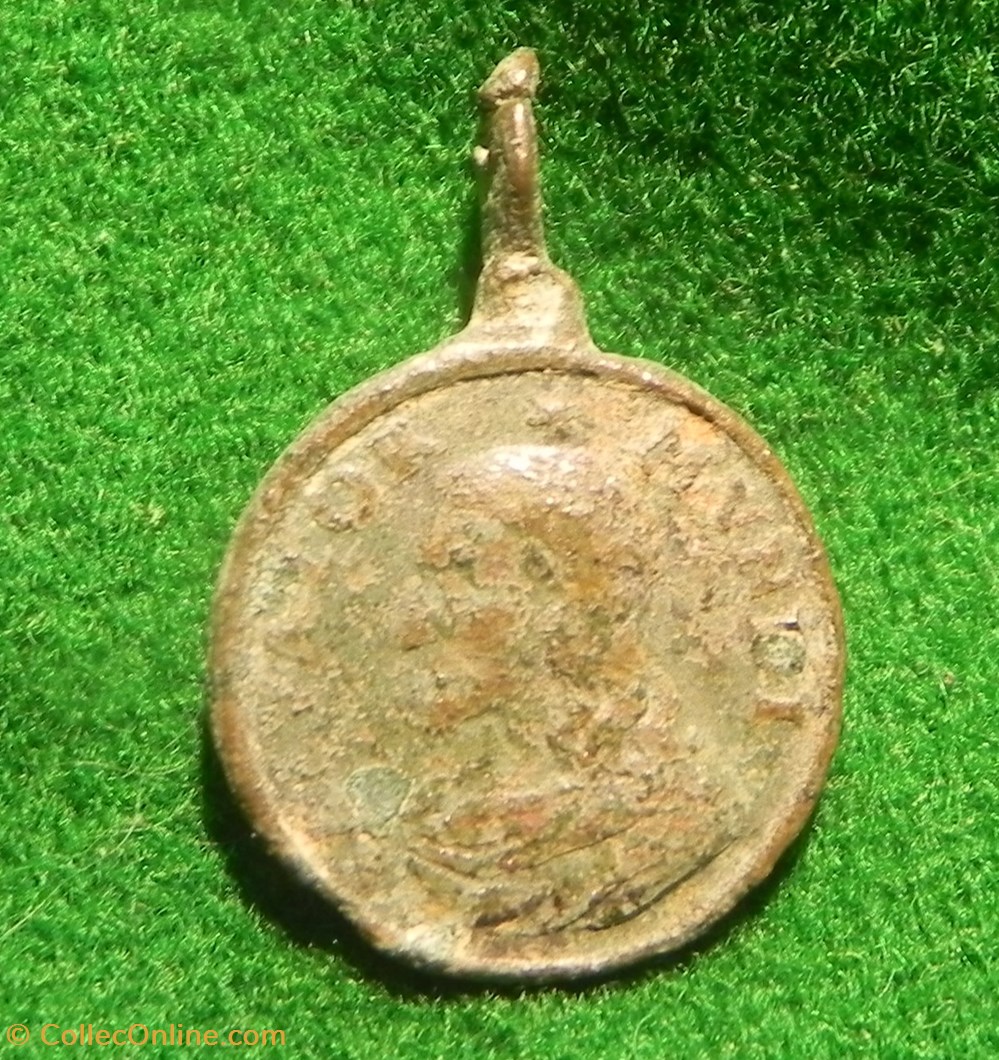 patrimoine religieux souvenir petite medaille religieuse fin xviii