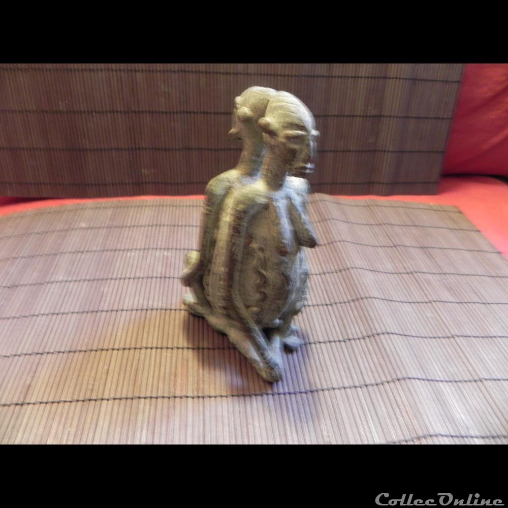 europe poids a or de chefferie couple ancetres dogon