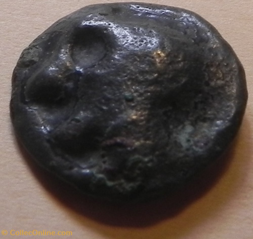 monnaies antiques celtes potin turons a la tete diabolique monnaie inspiration lunaire