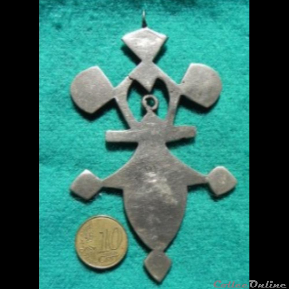 GRANDE CROIX NIGERIENNE D'IFEROUANE 3 monnaie primitive afrique grande croix nigerienne iferouane