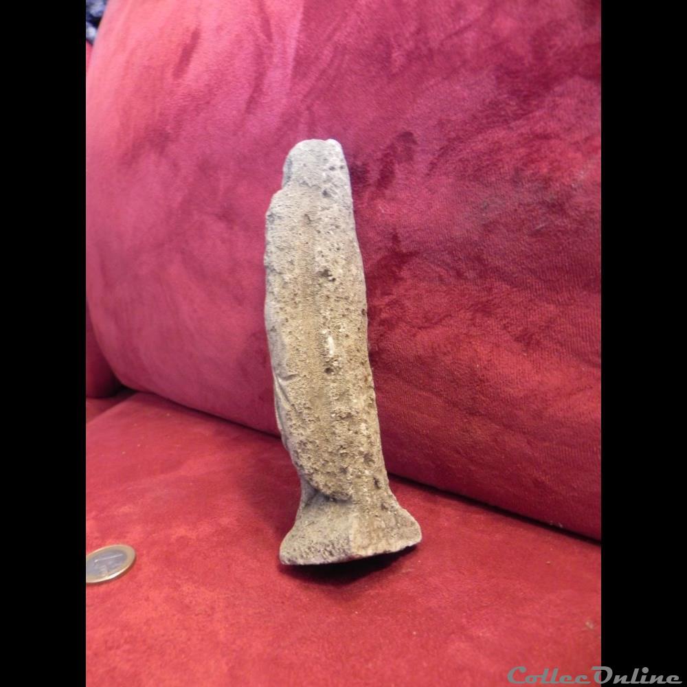 art antiquite archeologie europe statue medievale calcaire ou pierre composite