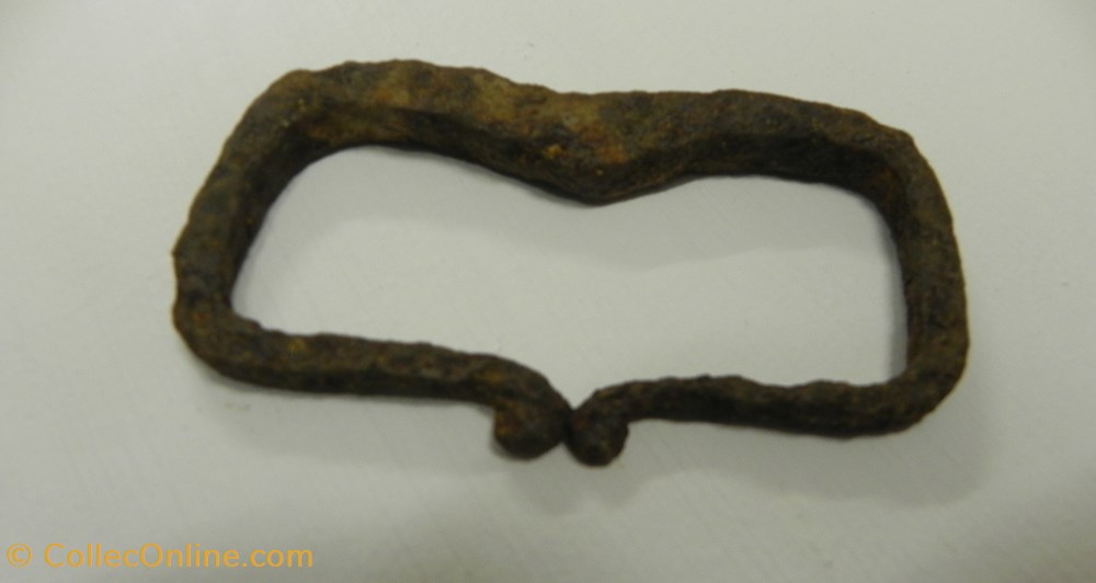 art antiquites archeologie europe briquet trouve sur le champ de bataille de nicopolis 1396