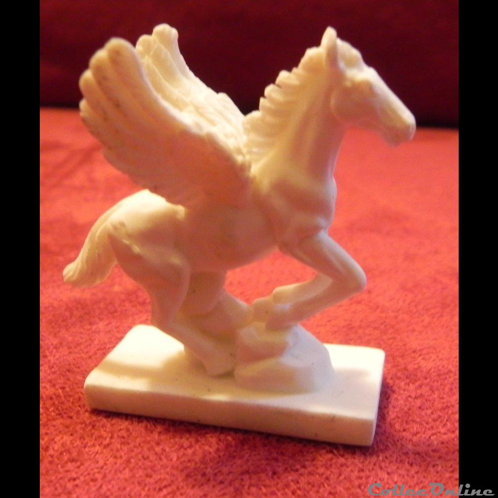 autre archeologie europe miniature divinite antique pegase