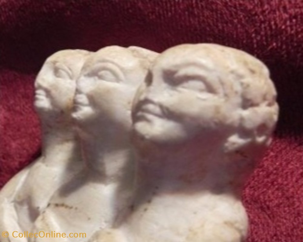 art antiquites peintures dessins lune rousse peinture acrylique sur toile visages et animaux