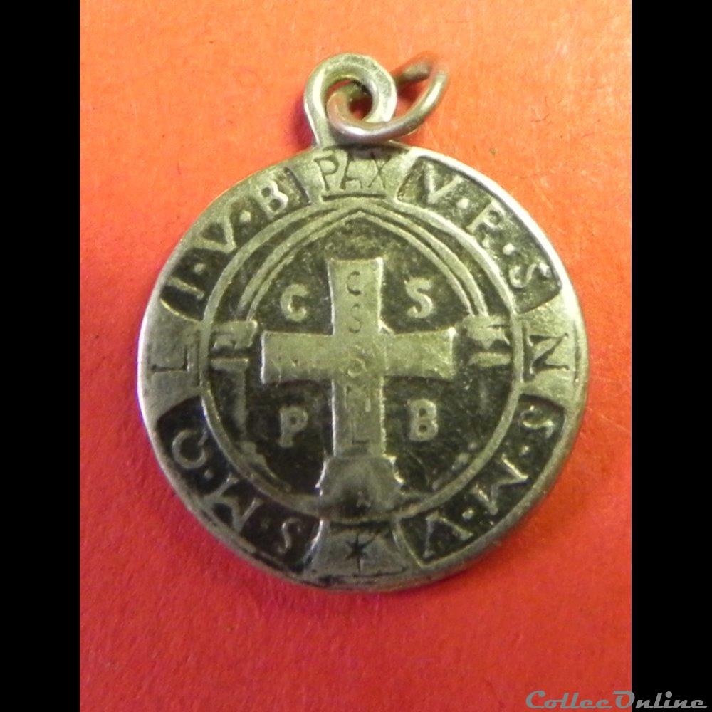 médaille St Benoît fin XIX éme religieuse mandat territoriaux medaille st benoit fin xix eme