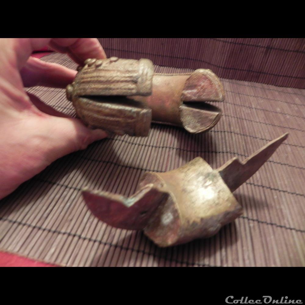 bracelet manille-monnaie à système ou articulée YORUBA primitive elymaide parthe sassanide bracelet manille monnaie a systeme ou articulee yoruba