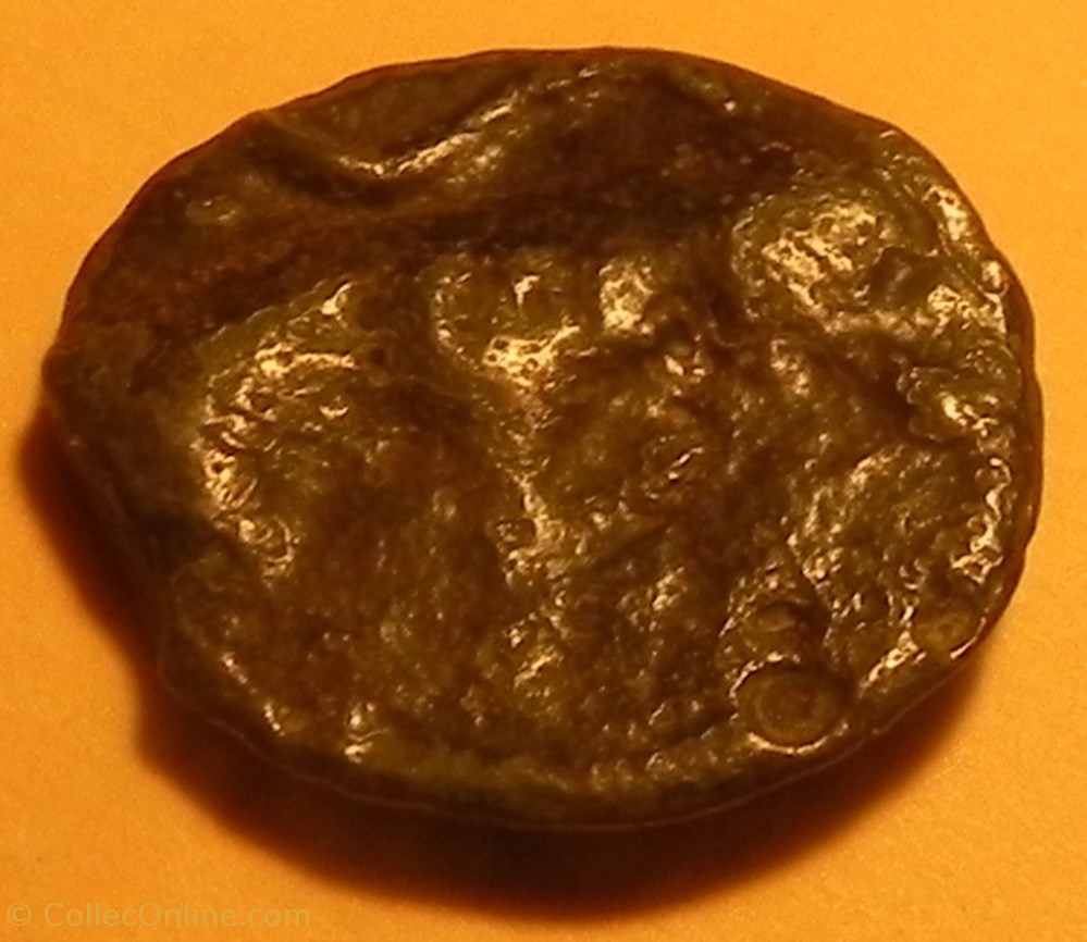 monnaies antiques celtes potin turons a la tete diabolique monnaie inspiration lunaire