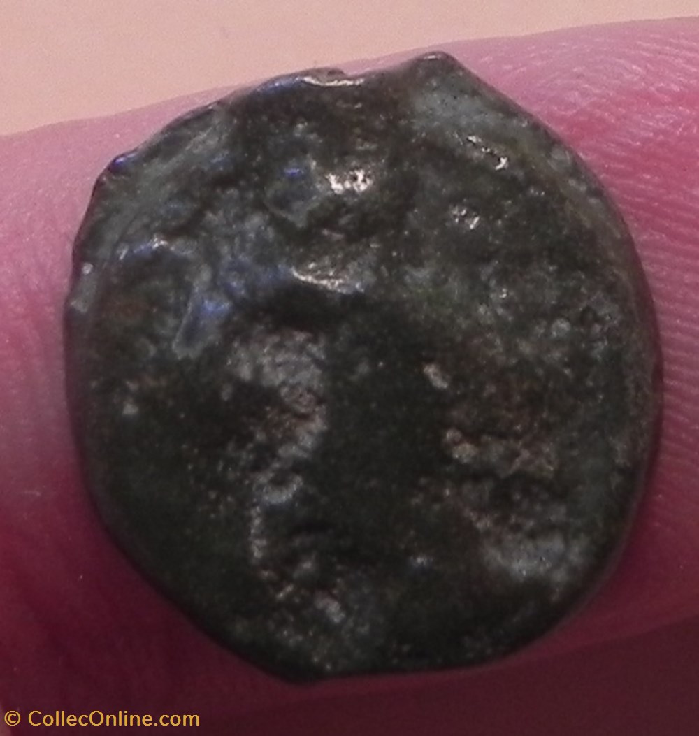 monnaies antiques celtes potin turons a la tete diabolique monnaie inspiration lunaire