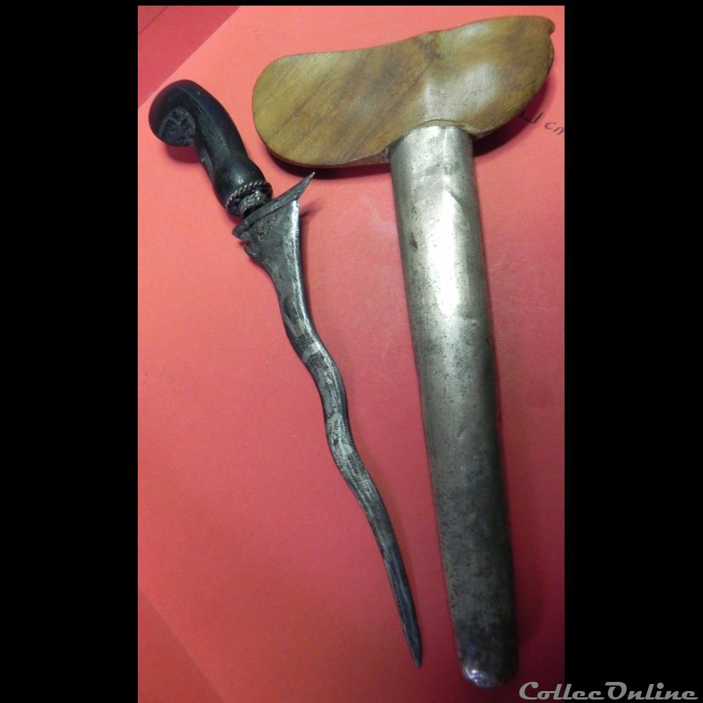 ancien couteau kriss damassé 3 militarium arme blanch mandat territoriaux ancien couteau kriss damasse