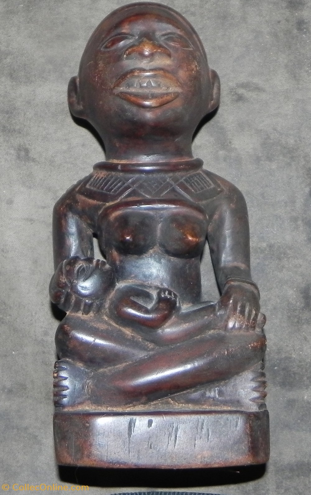 statue maternité Congo 4 art antiquites africain statue maternite congo