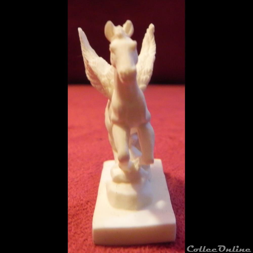 autre archeologie europe miniature divinite antique pegase