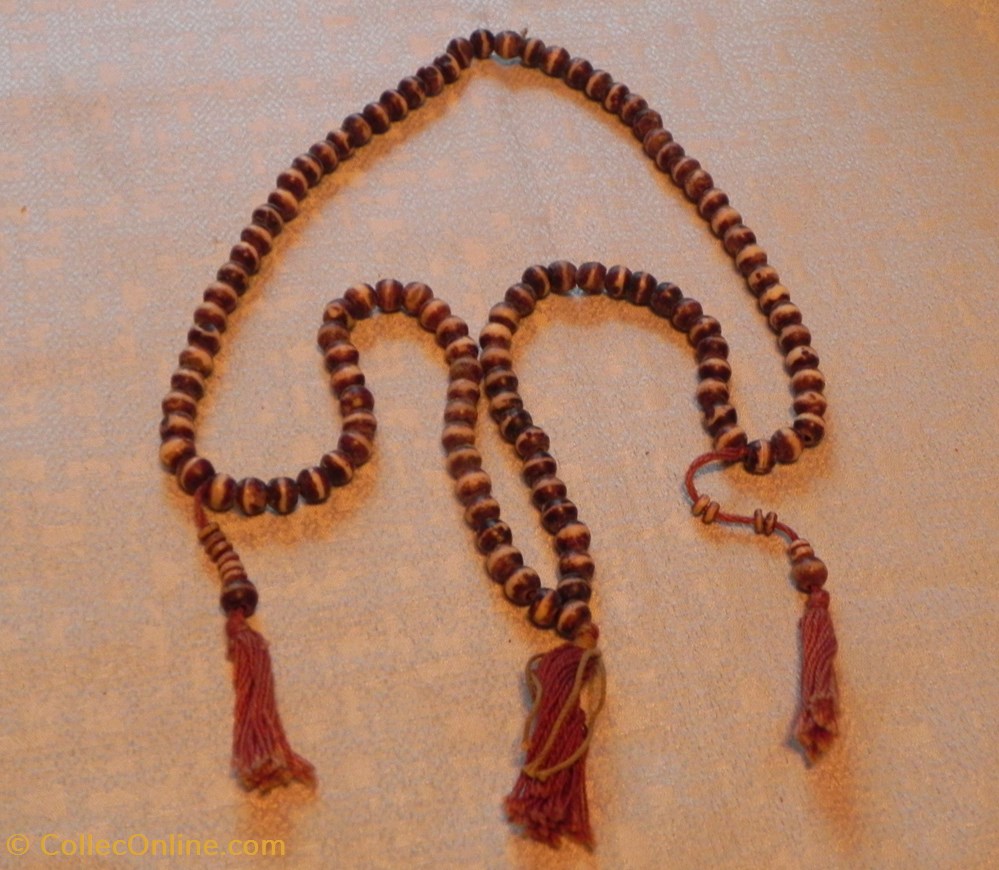 Mala bouddhiste en Os de Buffle brun 2 art antiquites oriental mala bouddhiste en os de buffle brun