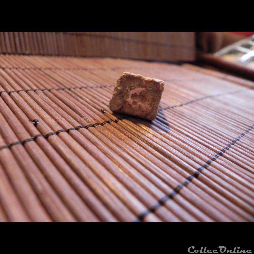 poids pyramidal Romain 2 antique europe poids pyramidal romain