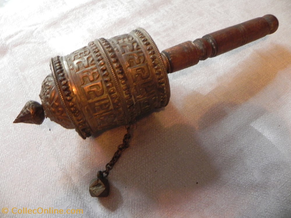 moulin à prières art antiquites oriental moulin a prieres