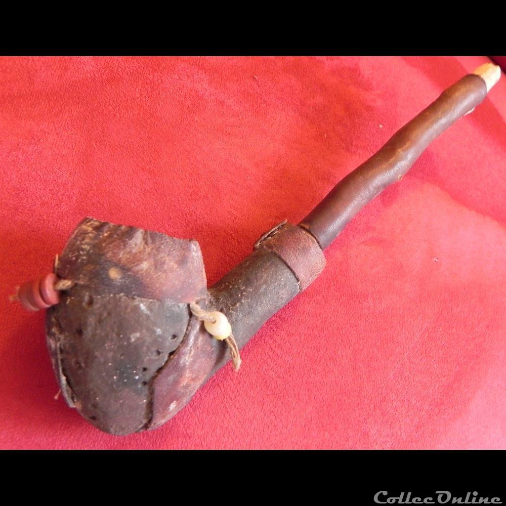 art antiquite africain fourneau pipe terre cuite et tube de bois guaine de cuir