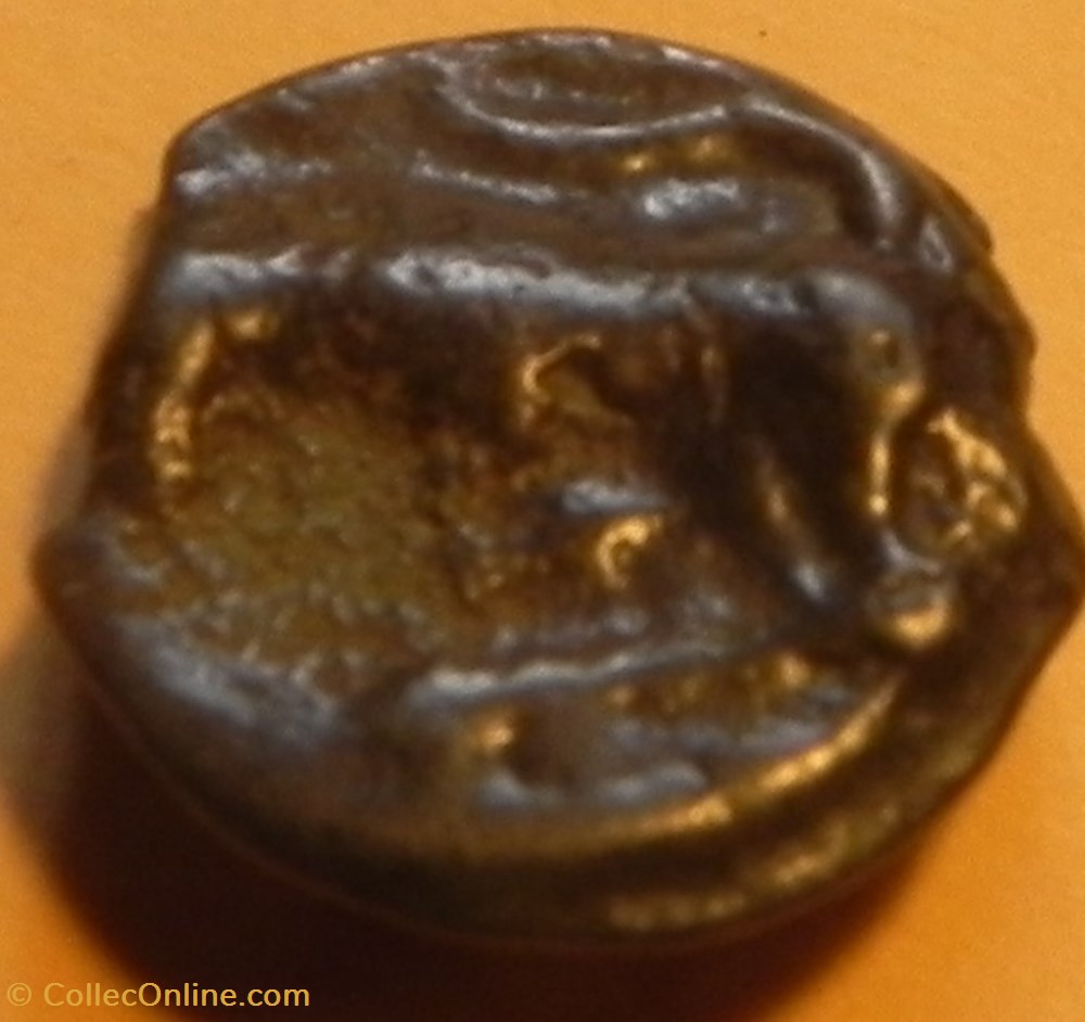 monnaies antiques celtes potin turons a la tete diabolique monnaie inspiration lunaire