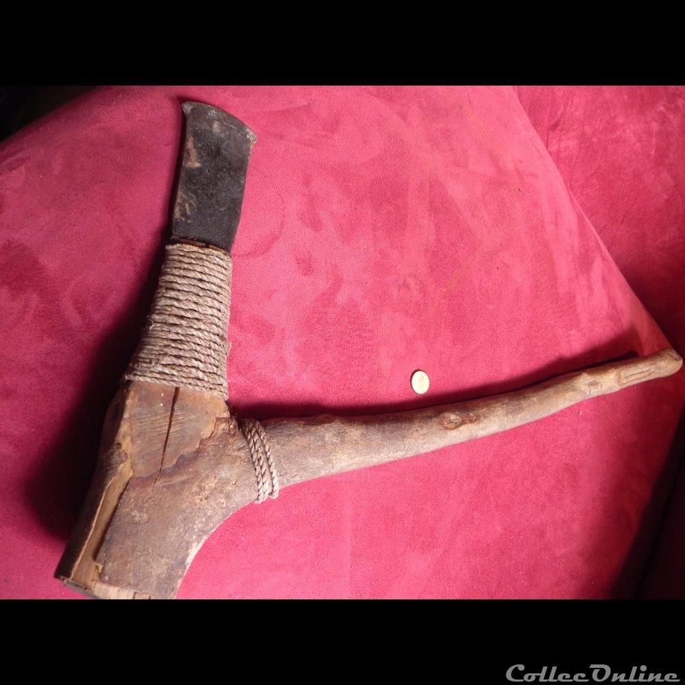 primitive afrique pre monnaies hache