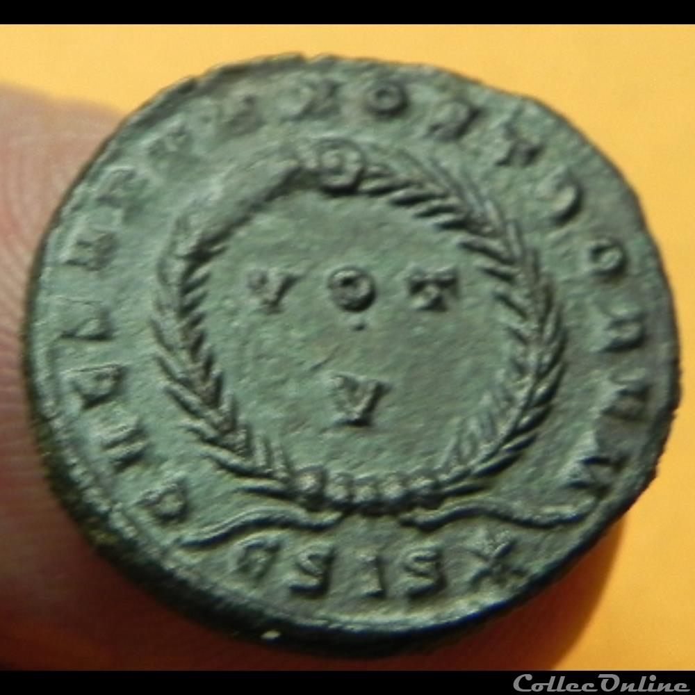 Constantin II CAESARVM NOSTRORVM, VOT V 3 monnaie antique romaine constantin ii caesarvm nostrorvm vot v