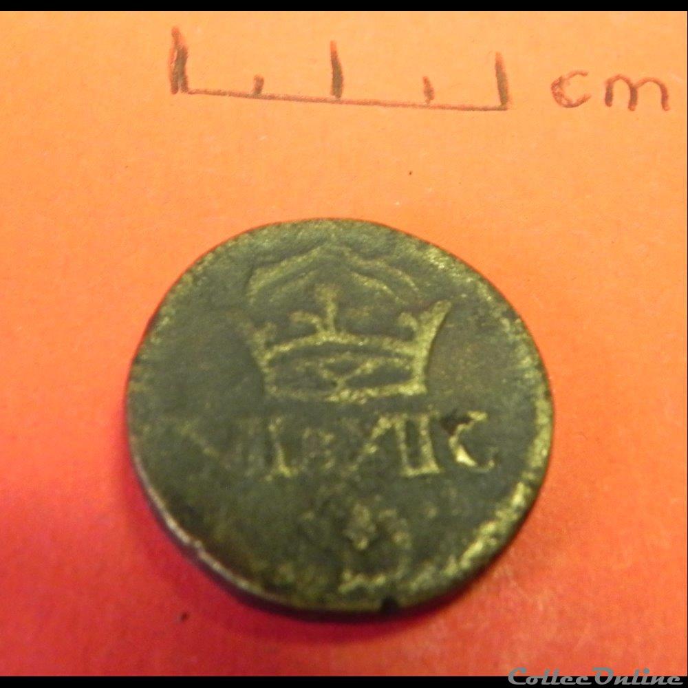 monnaie autre antique poids monetaire croix fleur de lisee