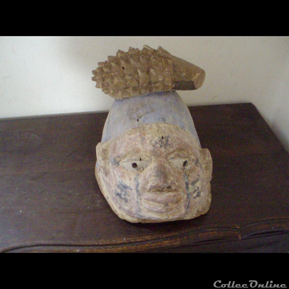 GELEDE porc-épique ou hérisson. art antiquite africain masque gelede porc epique ou herisson