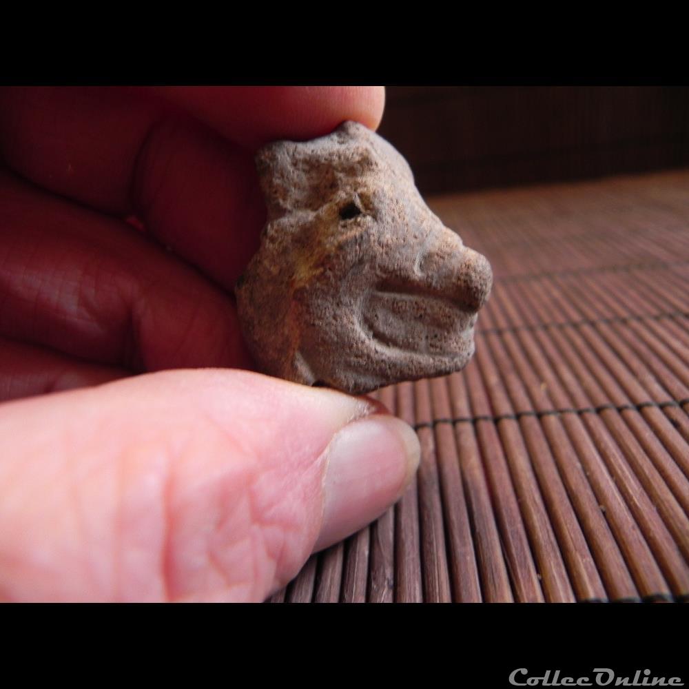 fragment de tête de félin , TERRE CUITE art antiquite archeologie amerique fragment de tete de felin terre cuite
