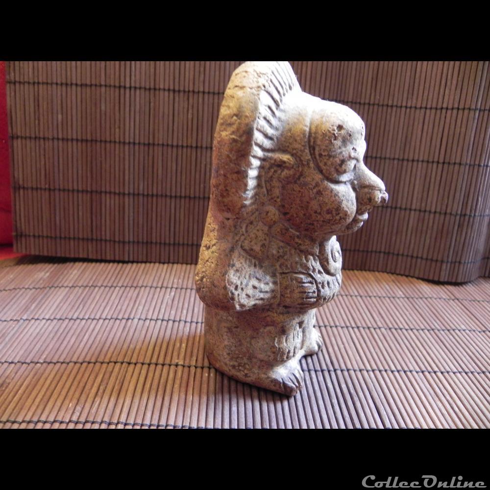 art antiquite archeologie amerique personnage terre cuite dieu de la pluie et du tonner