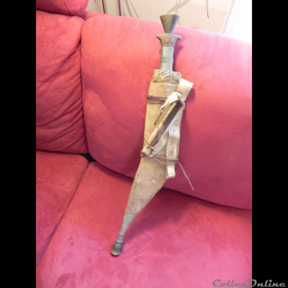 Danakyl couteau des Afars et des Issas militarium arme blanch mandat territoriaux danakyl couteau des afars et des issas