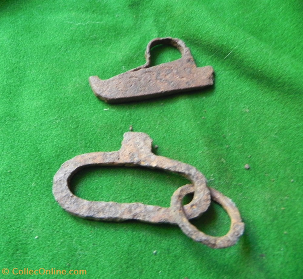 briquet trouvé sur le champ de bataille de Nicopolis. 1396. art antiquite europe briquet trouve sur le champ de bataille de nicopolis 1396