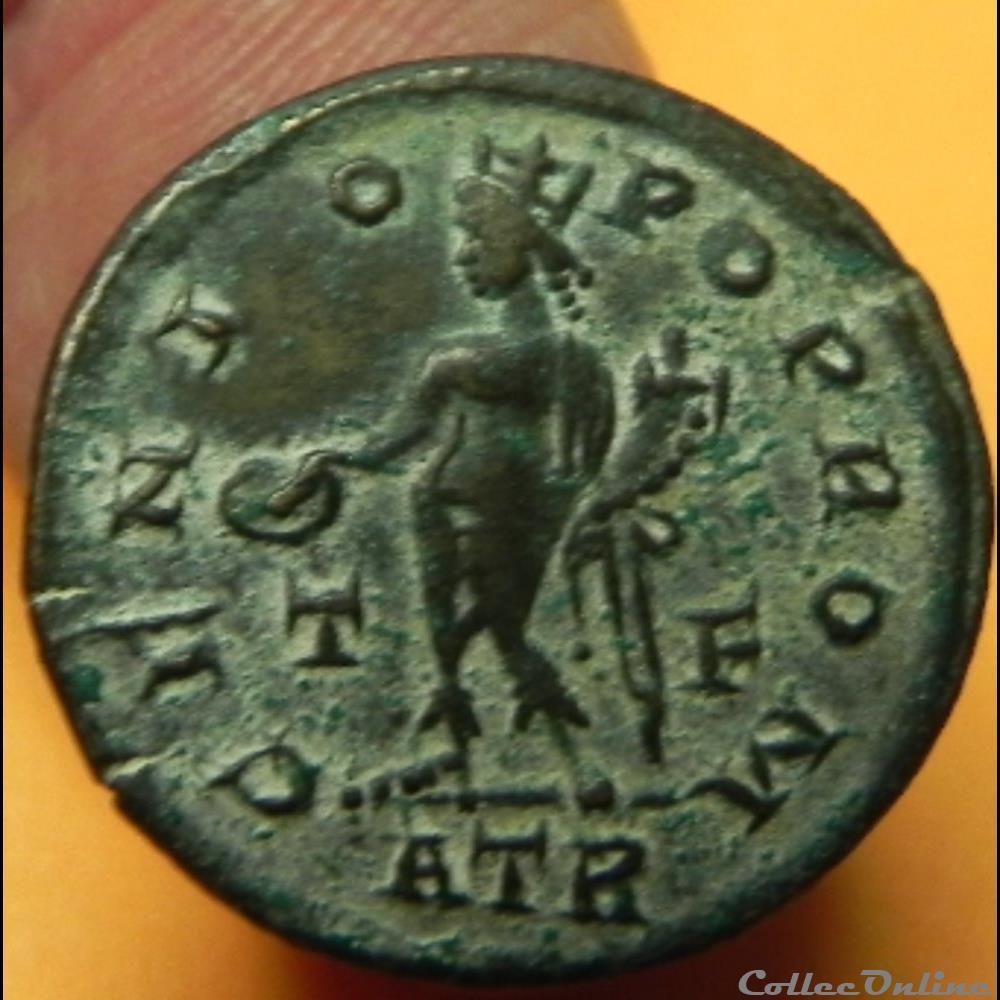 LICINIVS I ATR Trèves GENIO - POP ROM Licinius I 4 monnaie antique romaine licinivs i atr treves genio pop rom licinius i