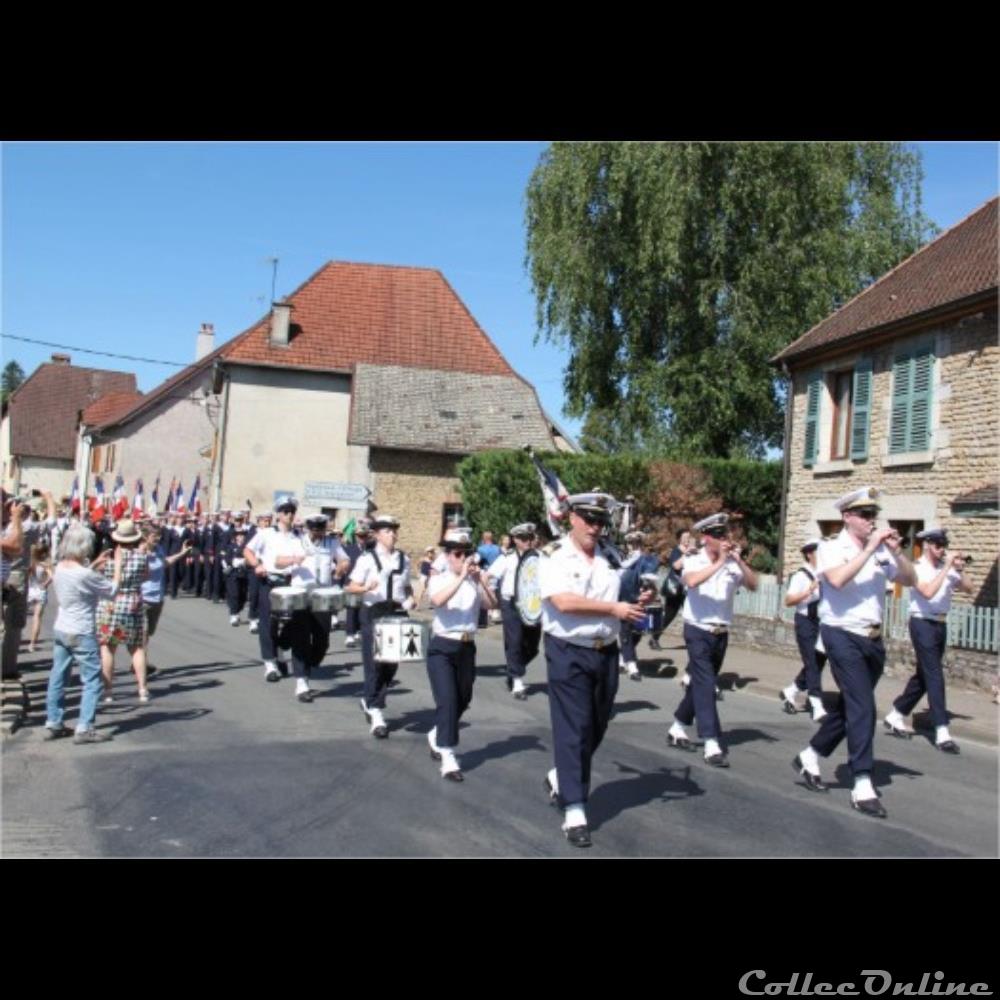 photographie lien photos passage du bagade de st mandrier du 01 06 2019