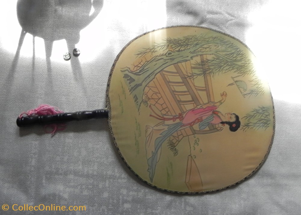 éventail Japon concubine peinture sur toile vetements et accessoires eventails eventail japon concubine peinture sur toile