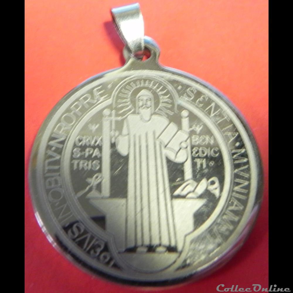 La médaille de Saint Benoît. 21 éme religieuse mandat territoriaux la medaille de saint benoit 21 eme