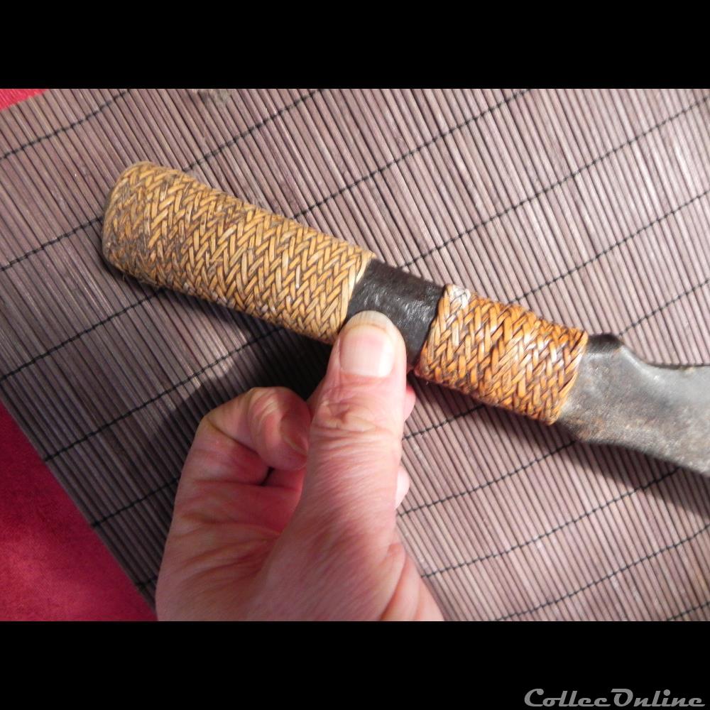 pré-monnaies de fer couteau de lancer primitive afrique pre monnaies de fer couteau de lancer