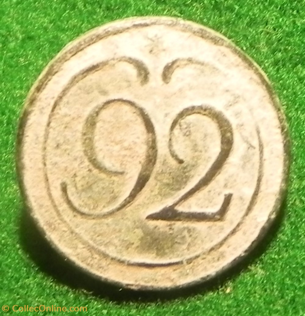 vetements et accessoires boutons militaires 92 eme infanterie de ligne 1776 1792
