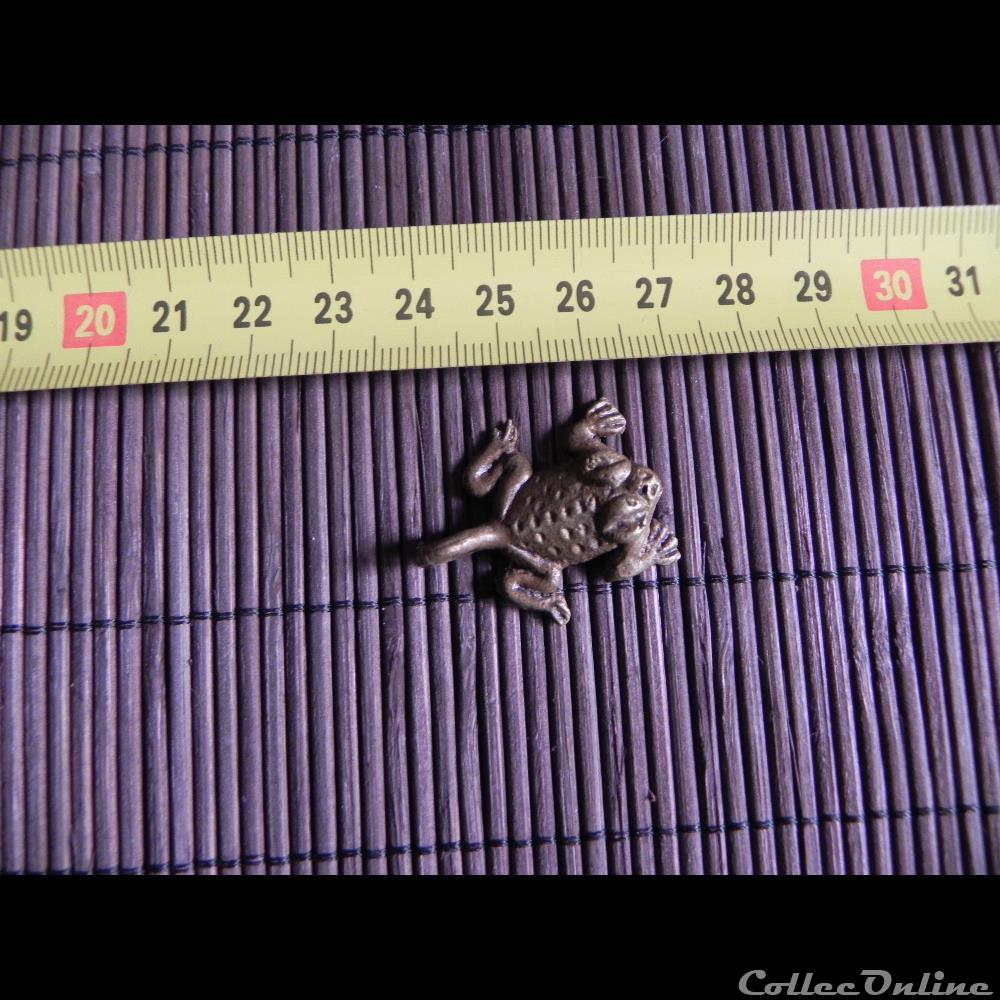 poids à or forme figurative : grenouille europe poids a or forme figurative grenouille