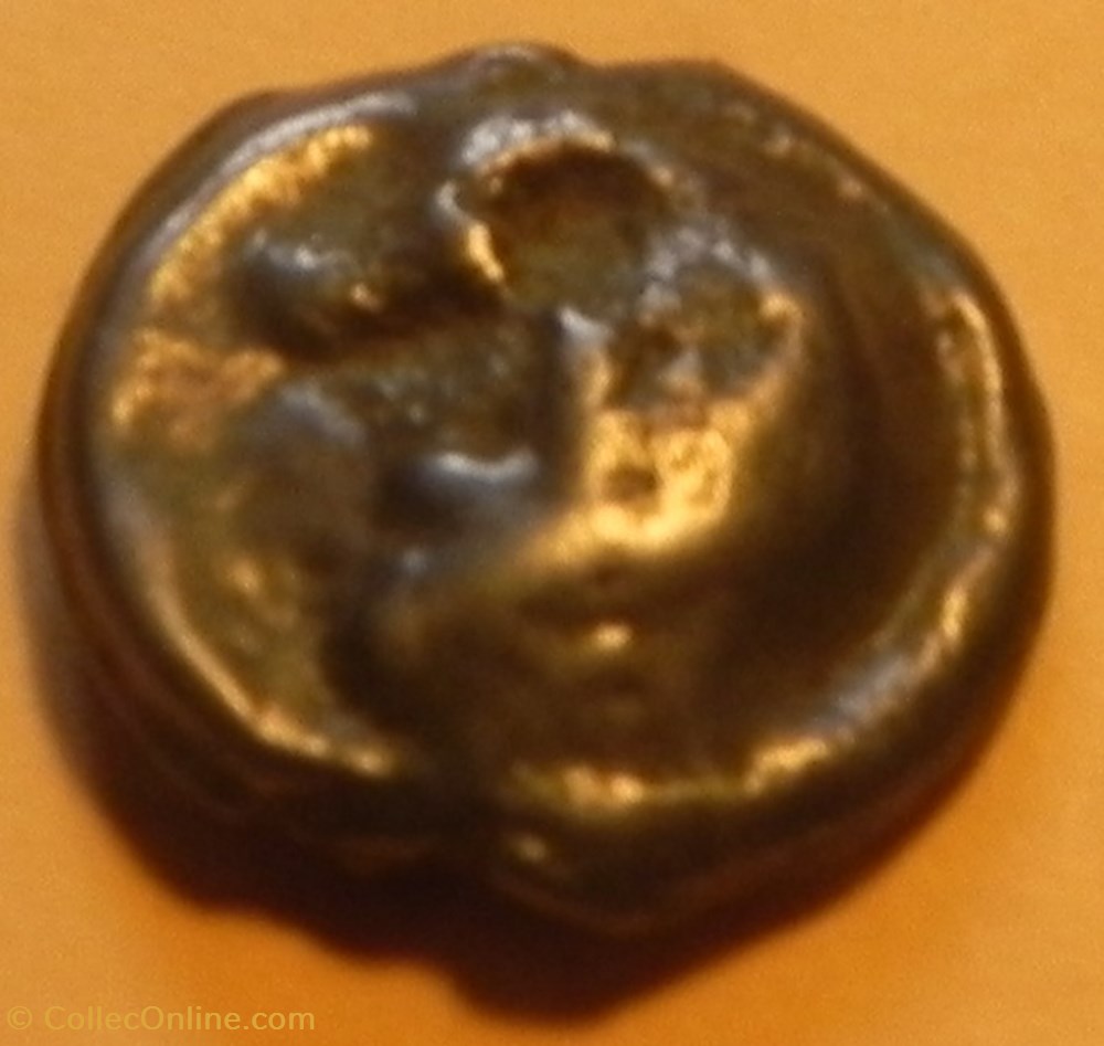 monnaies antiques celtes potin turons a la tete diabolique monnaie inspiration lunaire