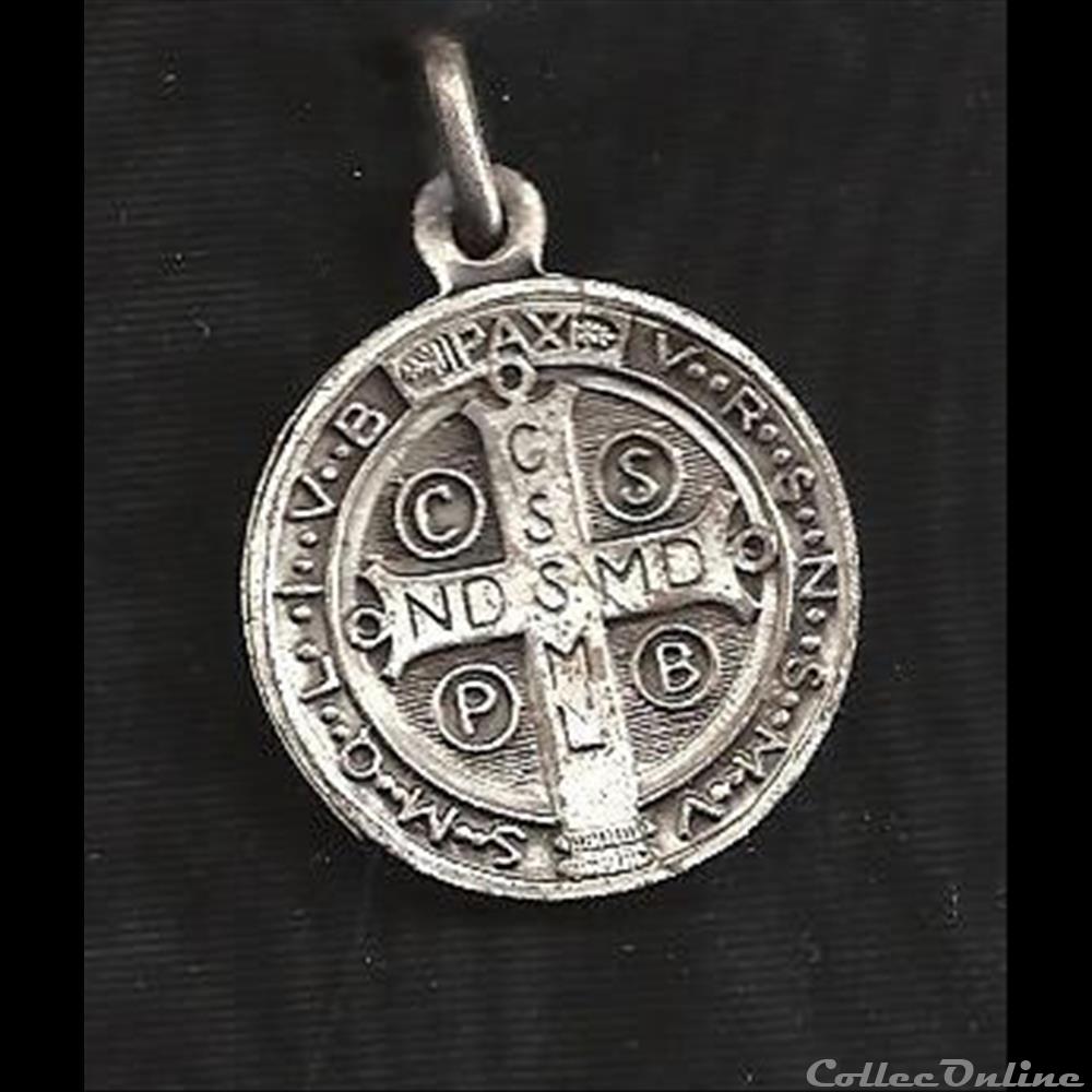 médaille de Saint Benoit 3 religieuse mandat territoriaux medaille de saint benoit