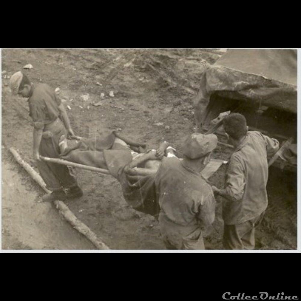 évacuation d'un blessé ARROWHEAD photographie poid opium europe evacuation un blesse arrowhead
