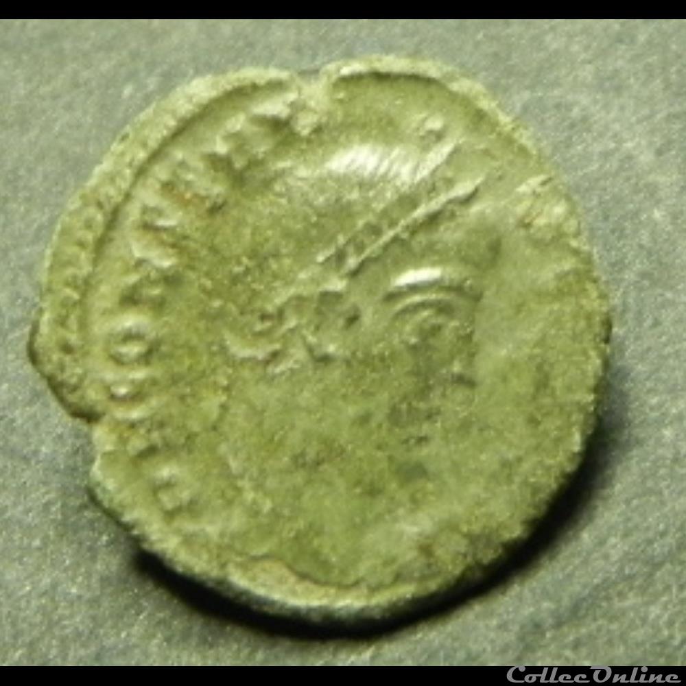 Constantin ou Constance imitation ? nummus 2 monnaie antique romaine constantin ou constance imitation nummus